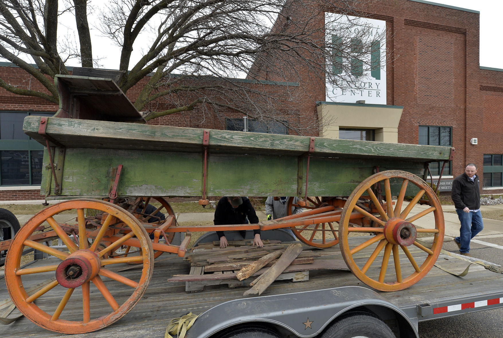 HISTORY CENTER BAIN WAGON